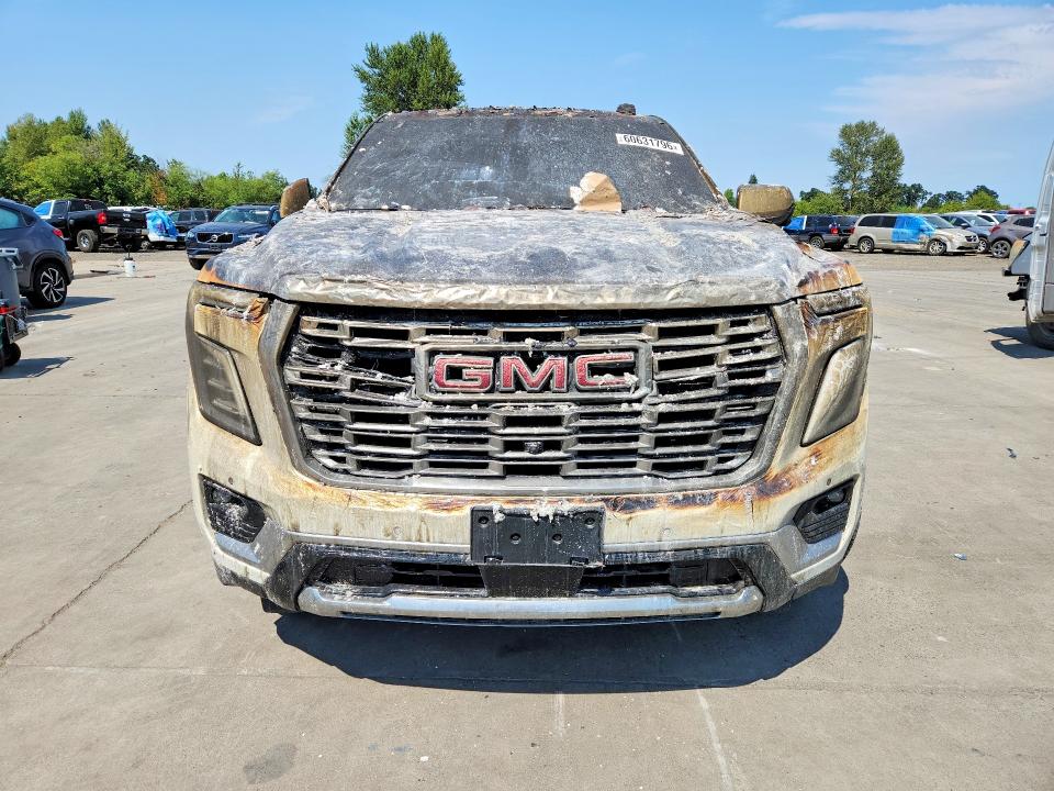 2025 Gmc VIN 1GKS2JR85SR405176 COPART salvage auction — BURN, Or - Salvage Title Certificate, sold $35,000 on 2026-08-31 (photo 5)