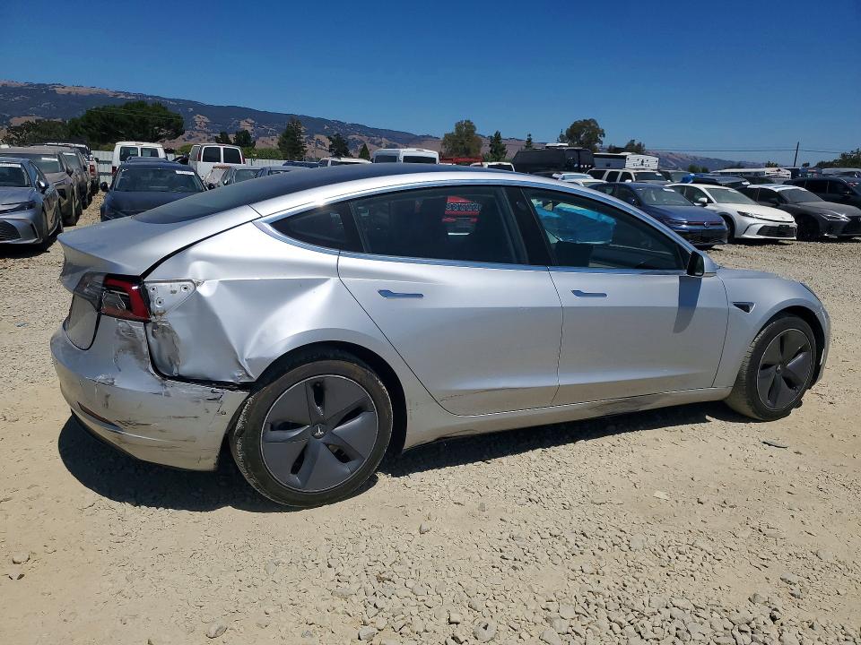 2018 Tesla Model 3 VIN 5YJ3E1EA6JF078498 COPART salvage auction — REAR END, Ca - Salvage Certificate, sold $4,400 on 2026-07-28 (photo 3)