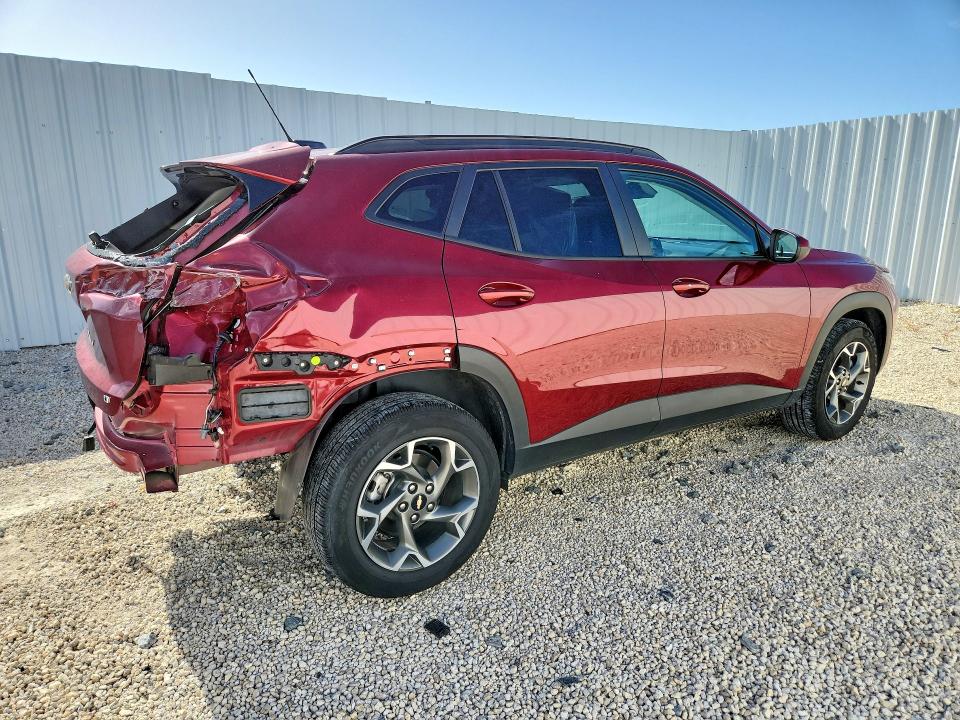 2025 Chevrolet Trax VIN KL77LHEP7SC250750 COPART salvage auction — REAR END, FL - CERTIFICATE OF TITLE, sold $10,600 on 2026-07-27 (photo 3)