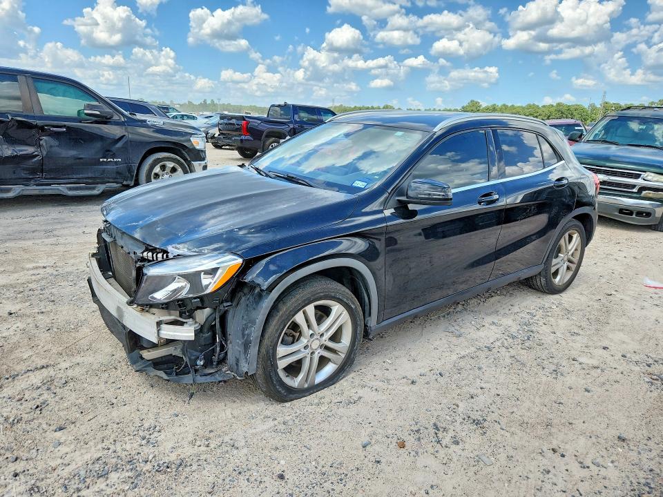 2015 Mercedes-benz Gla-klasse VIN WDCTG4GB2FJ116028 COPART salvage auction — SIDE, Tx - Salvage Vehicle Title, sold $1,200 on 2026-08-14 (photo 1)