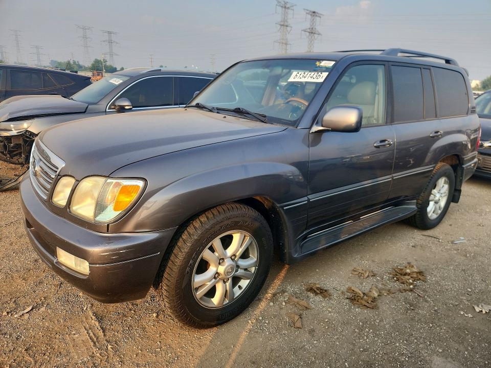 2005 Lexus Lx 470 VIN JTJHT00W853551391 COPART salvage auction — MINOR DENT/SCRATCHES, WI - CERTIFICATE OF TITLE (P), sold $6,300 on 2026-07-28 (photo 1)