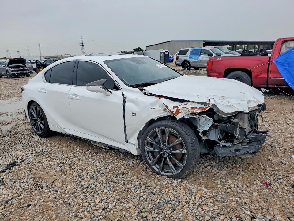 2024 Lexus Is VIN JTHGZ1B22R5076827 COPART salvage auction — FRONT END, Tx - Salvage Vehicle Title, sold $5,300 on 2026-07-21 (photo 4)