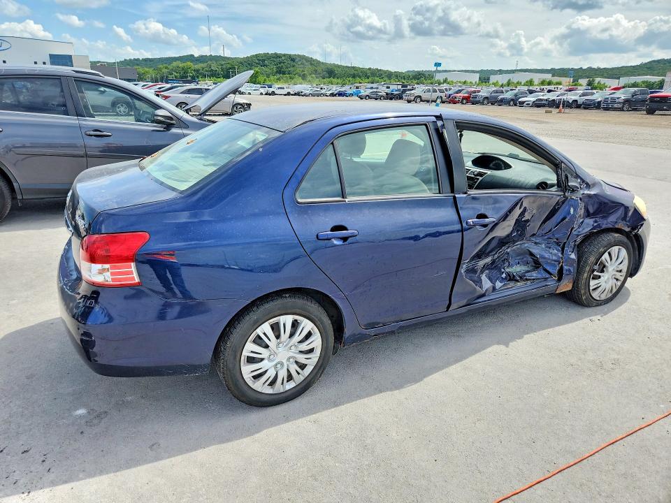 2007 Toyota Yaris VIN JTDBT923471039660 COPART salvage auction — SIDE, Ok - Certificate Of Title, sold $1,000 on 2026-07-08 (photo 3)