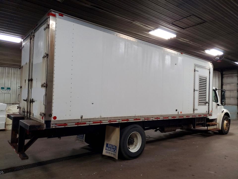 2016 Freightliner M2 VIN 3ALACWDU4GDGU4248 COPART salvage auction — MINOR DENT/SCRATCHES, OH - CERTIFICATE OF TITLE, sold $13,400 on 2026-09-17 (photo 3)