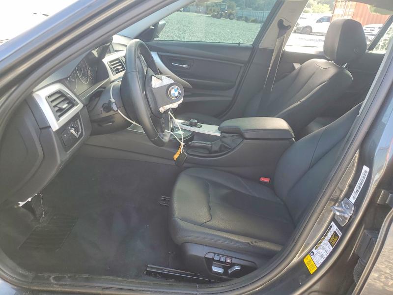 2018 BMW 3er VIN WBA8A9C59JAD28007 COPART salvage auction — FRONT END, Fl - Cert Of Title Slvg Rebuildable, sold $650 on 2026-08-12 (photo 7)
