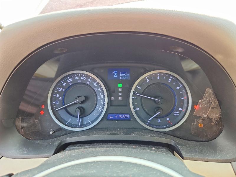 2011 Lexus Is 250 VIN JTHCF5C27B5049027 COPART salvage auction — SIDE, ON - PERMIT NO BRAND - UNFIT, sold $200 on 2026-07-28 (photo 9)