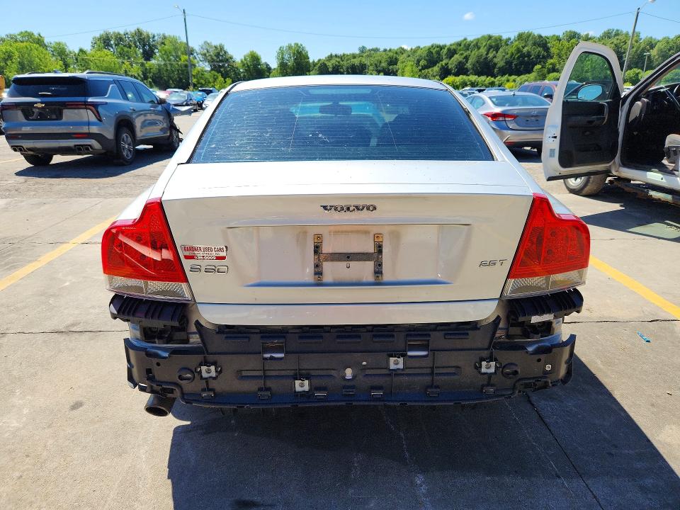 2006 Volvo S60 VIN YV1RS592562508555 COPART salvage auction — FRONT END, KY - CERT OF TITLE-SALVAGE (P), sold $425 on 2026-08-13 (photo 6)