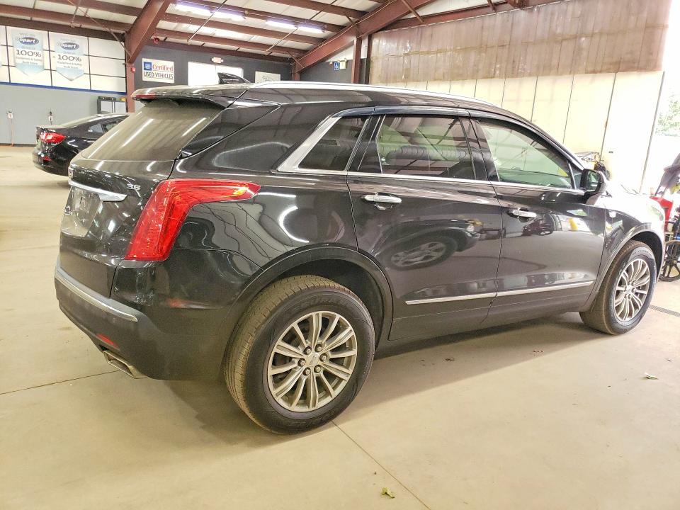 2019 Cadillac Xt5 VIN 1GYKNDRS5KZ129818 COPART salvage auction — MINOR DENT/SCRATCHES, WV - CERTIFICATE OF TITLE (P), sold $6,800 on 2026-07-27 (photo 3)