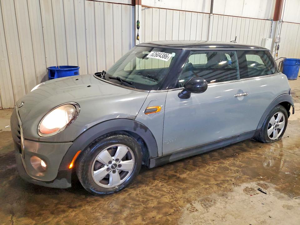 2016 Mini Cooper VIN WMWXP5C5XGT739834 COPART salvage auction — REAR END, Salvage Title, sold $1,800 on 2026-08-07 (photo 1)
