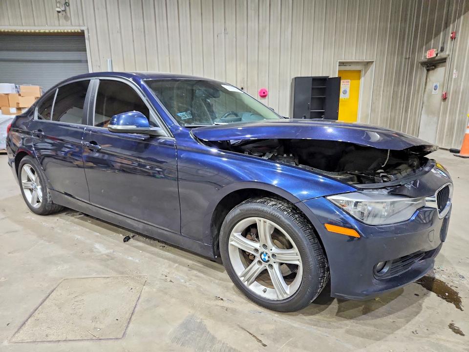 2015 BMW 3er VIN WBA3B5G58FNS20016 COPART salvage auction — FRONT END, Ma - Cert Of Title-Reconstrctd Coll, sold $275 on 2026-07-30 (photo 4)