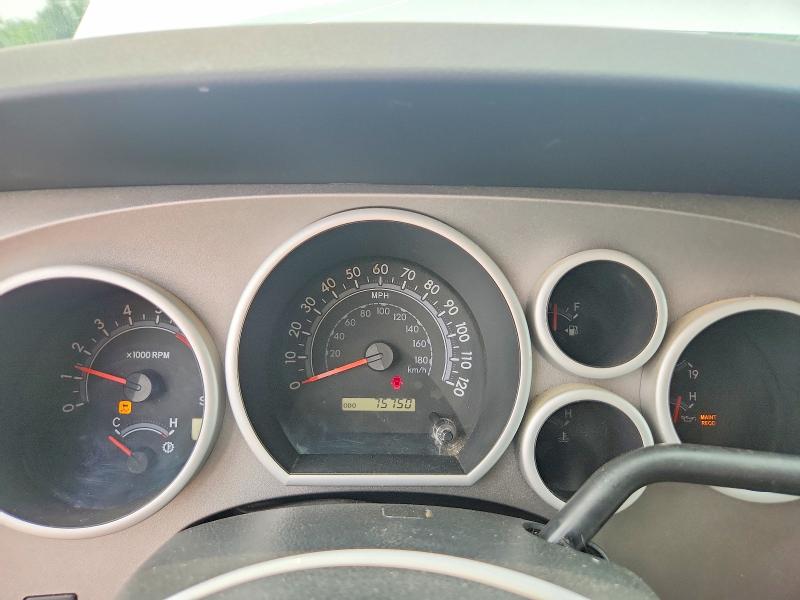 2011 Toyota Tundra VIN 5TFUM5F19BX017764 COPART salvage auction — ROOF, CT - CERTIFICATE OF TITLE, sold $2,000 on 2026-07-24 (photo 9)