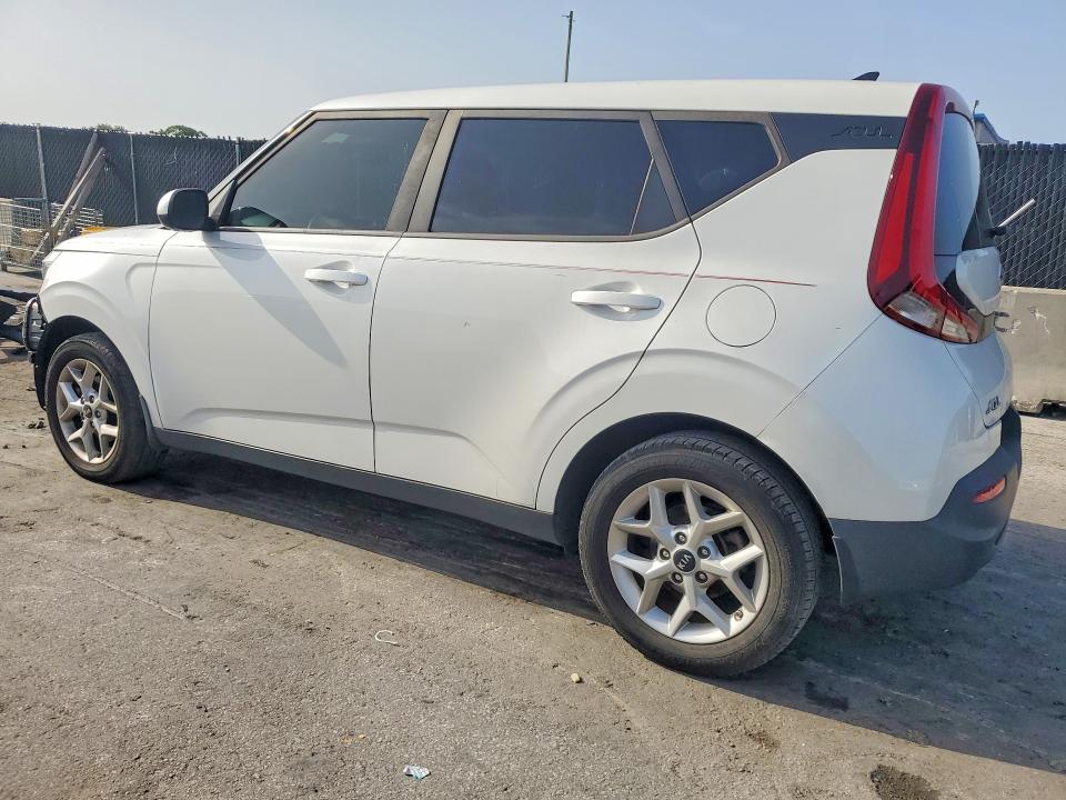 2020 Kia Soul VIN KNDJ23AU9L7003735 COPART salvage auction — FRONT END, Fl - Certificate Of Destruction, sold $1,950 on 2026-07-21 (photo 2)