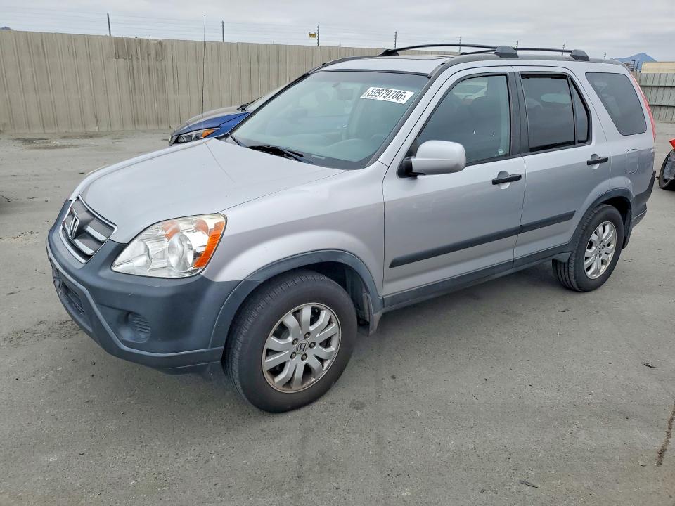 2005 Honda Cr-v VIN JHLRD78825C000654 COPART salvage auction — MINOR DENT/SCRATCHES, CA - DIS/DLR/EXP ONLY CLEAN TITLE, sold $1,300 on 2026-07-09 (photo 1)