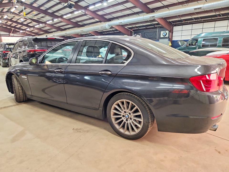 2013 BMW 5 series VIN WBAFU7C51DDU75294 COPART salvage auction — MINOR DENT/SCRATCHES, CT - CERTIFICATE OF TITLE, sold $725 on 2026-07-28 (photo 2)