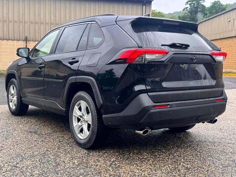2019 Toyota Rav4 VIN JTMP1RFV4KD047028 COPART salvage auction — NORMAL WEAR, NY - CERTIFICATE OF TITLE (P), sold $6,300 on 2026-07-14 (photo 3)