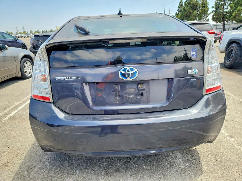 2010 Toyota Prius VIN JTDKN3DU7A0211691 COPART salvage auction — MINOR DENT/SCRATCHES, CA - DIS/DLR/EXP ONLY CLEAN TITLE, sold $1,700 on 2026-07-16 (photo 6)