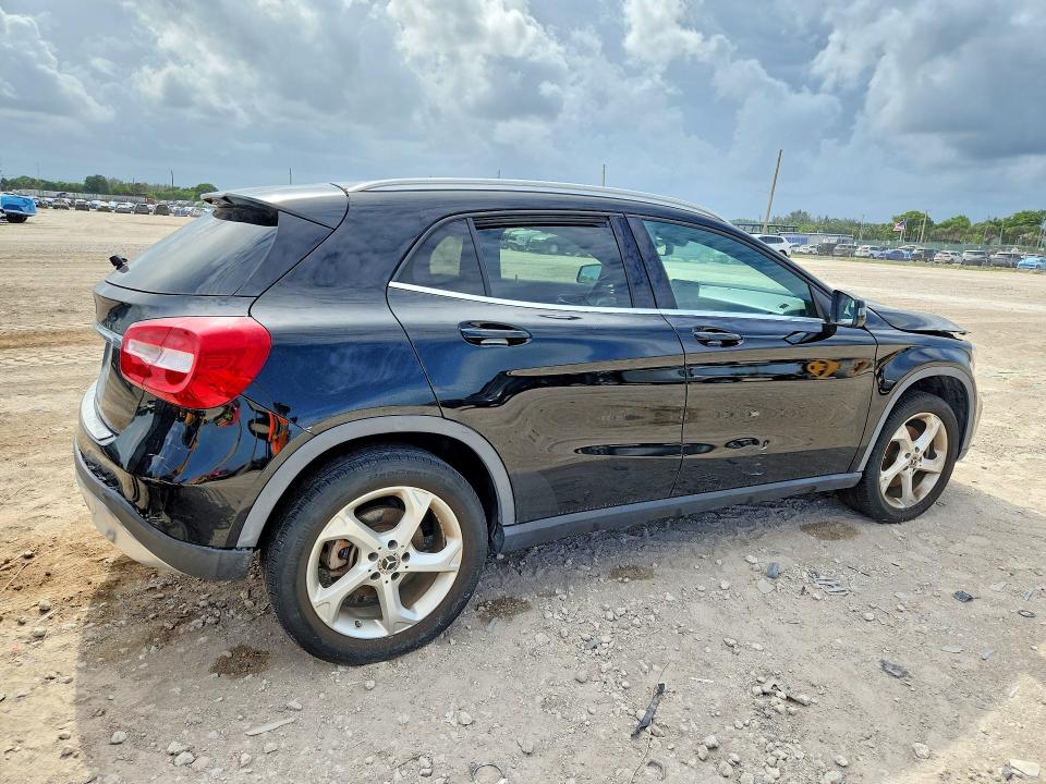 2018 Mercedes-benz Gla-klasse VIN WDCTG4EB3JJ496542 COPART salvage auction — MINOR DENT/SCRATCHES, FL - CERTIFICATE OF TITLE, sold $6,300 on 2026-07-28 (photo 3)