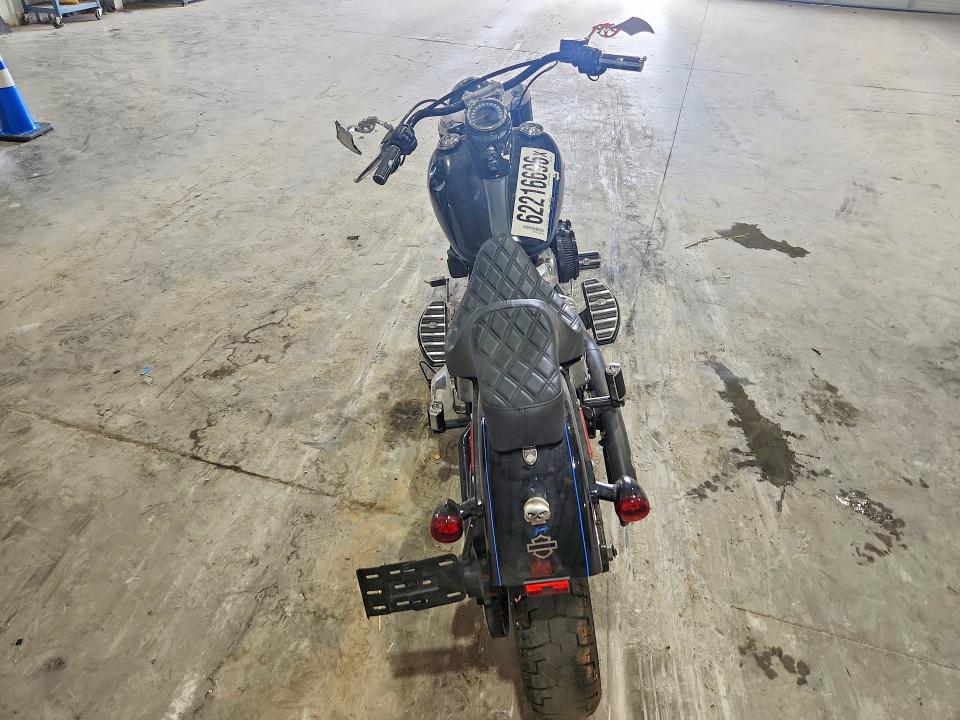 2020 Harley-davidson Softail VIN 1HD1YDJ12LB072160 COPART salvage auction — MINOR DENT/SCRATCHES, Ok - Certificate Of Title (P), sold $1,150 on 2026-07-29 (photo 4)