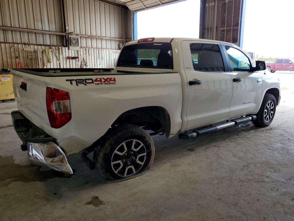 2015 Toyota Tundra VIN 5TFDY5F17FX423780 COPART salvage auction — REAR END, Salvage Title, sold $12,800 on 2026-08-21 (photo 3)
