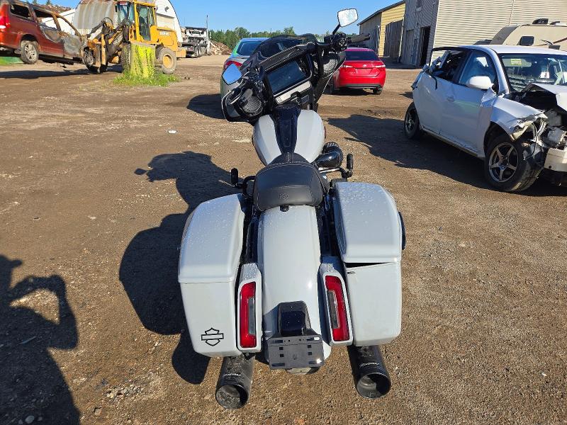 2024 Harley-davidson Flhx VIN 5HD1KB736RB659056 COPART salvage auction — SIDE, QC - IRRECUPERABLE, sold $16,950 on 2026-08-04 (photo 4)