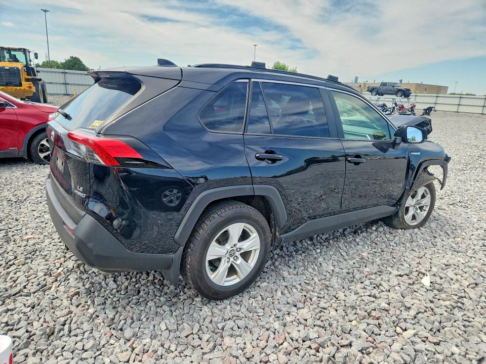 2019 Toyota Rav 4 VIN JTMMWRFV3KD031486 COPART salvage auction — FRONT END, WI - JUNKED VEHICLE BILL OF SALE, sold $4,500 on 2026-07-20 (photo 3)