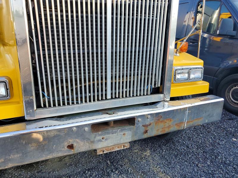 2003 Western star/auto car All other VIN 5KKHAEAVX3PL86704 COPART salvage auction — FRONT END, CT, sold $35,000 on 2026-09-04 (photo 9)