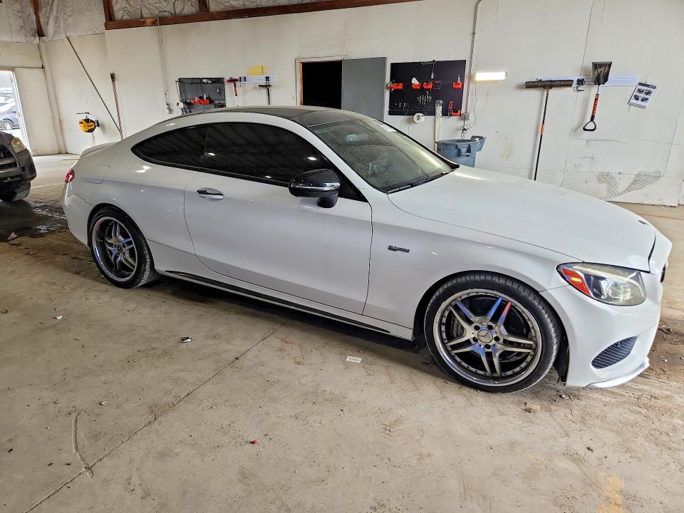 2018 Mercedes-benz C-klasse amg VIN WDDWJ6EB4JF625851 COPART salvage auction — NORMAL WEAR, Wv - Certificate Of Title (P), sold $13,700 on 2026-08-04 (photo 4)