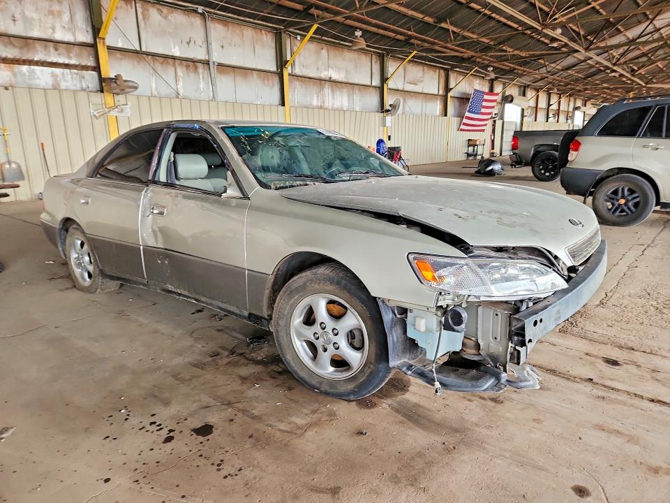 1998 Lexus Es 300 VIN JT8BF28G6W0100129 COPART salvage auction — FRONT END, AZ - CERTIFICATE OF TITLE, sold $475 on 2026-07-29 (photo 4)