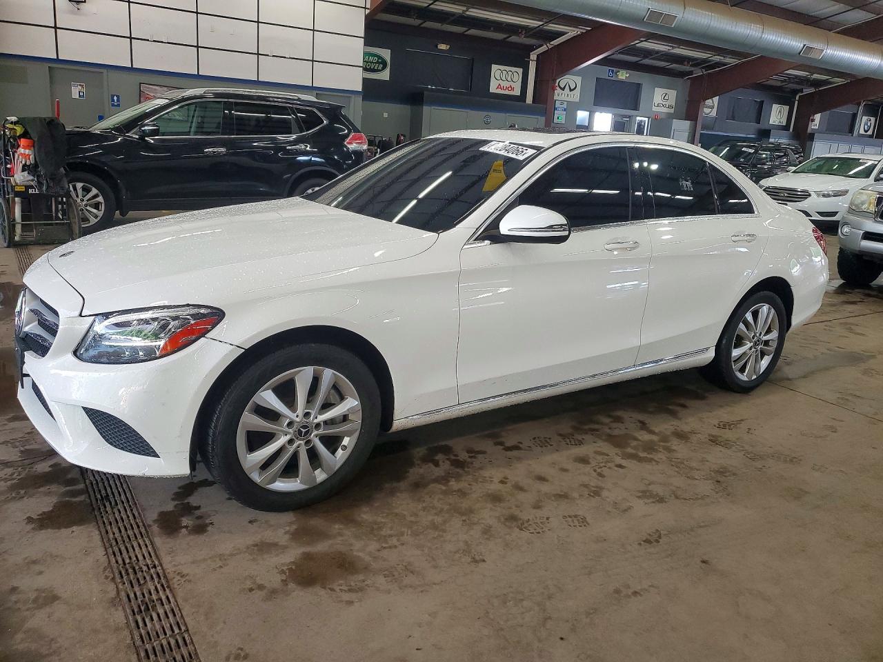2019 Mercedes-Benz C-Class VIN 55SWF8EB7KU288832 — COPART salvage auction photo