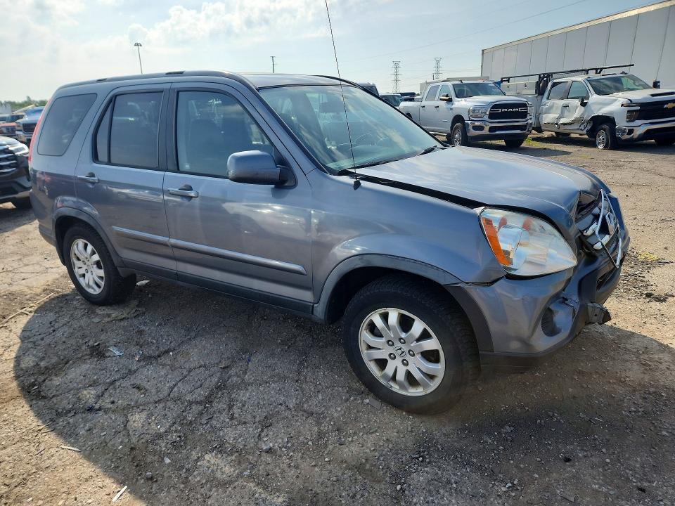 2005 Honda Cr-v VIN JHLRD78955C018493 COPART salvage auction — FRONT END, Mi - Certificate Of Title, sold $325 on 2026-07-24 (photo 4)