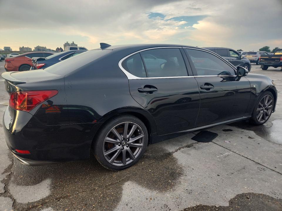 2015 Lexus VIN JTHBE1BL8FA008064 COPART salvage auction — MINOR DENT/SCRATCHES, La - Certificate Of Title, sold $2,050 on 2026-07-22 (photo 3)