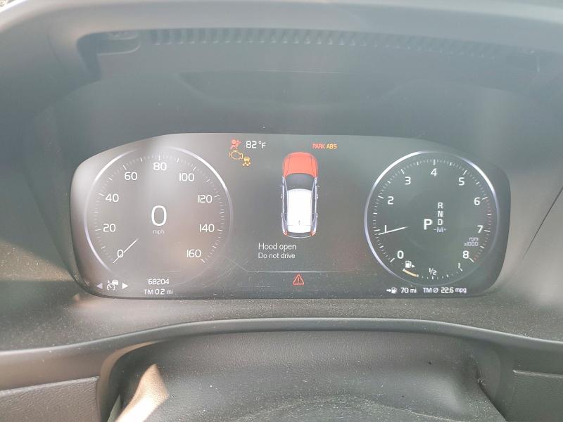 2019 Volvo Xc40 VIN YV4162UK5K2127597 COPART salvage auction — WATER/FLOOD, Pa - Cert Of Salvage-W=Flood Veh, sold $5,900 on 2026-07-31 (photo 9)