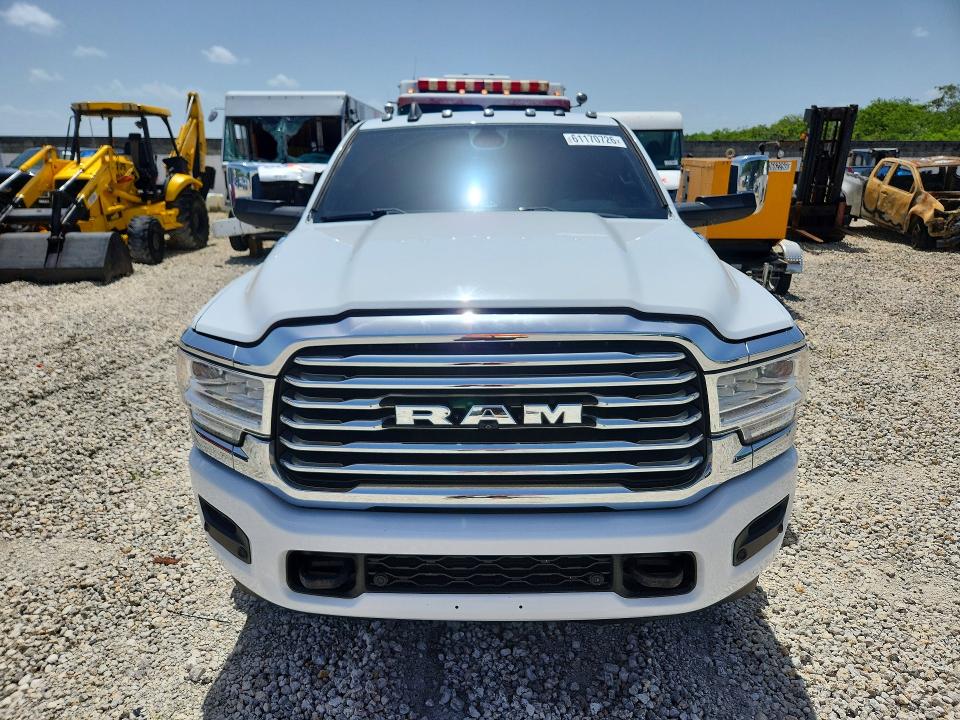 2022 Ram 3500 VIN 3C63RRNL8NG135215 COPART salvage auction — NORMAL WEAR, Fl - Cert Of Title Slvg Rebuildable, sold $7,400 on 2026-07-29 (photo 5)