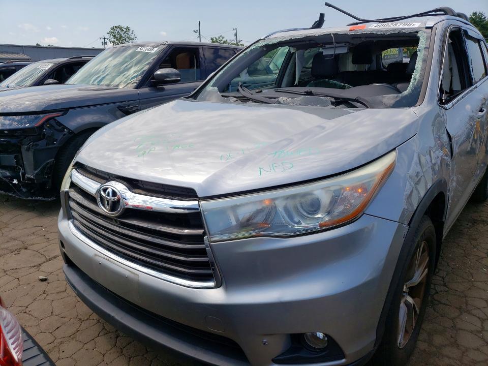 2015 Toyota Highlander VIN 5TDJKRFHXFS102637 COPART salvage auction — SIDE, Ct - Cert Of Title-Salvage, sold $6,100 on 2026-07-10 (photo 5)