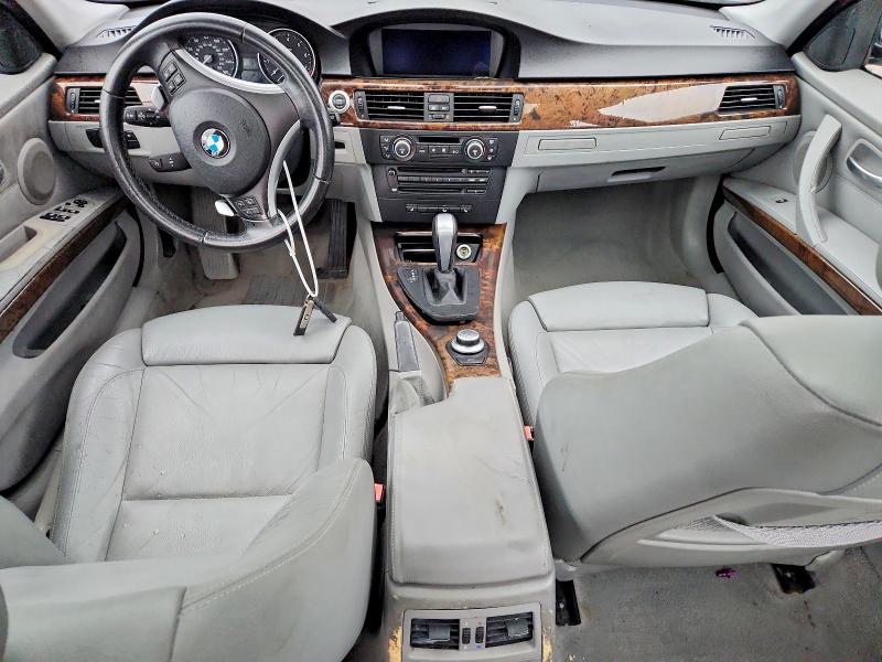 2008 BMW 3 series VIN WBAVC93548K037834 COPART salvage auction — MINOR DENT/SCRATCHES, FL - CERTIFICATE OF TITLE (P), sold $375 on 2026-07-23 (photo 8)