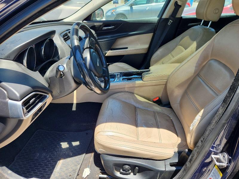2017 Jaguar Xe VIN SAJAE4BG7HA968787 COPART salvage auction — SIDE, TX - CERTIFICATE OF TITLE, sold $1,900 on 2026-09-14 (photo 7)