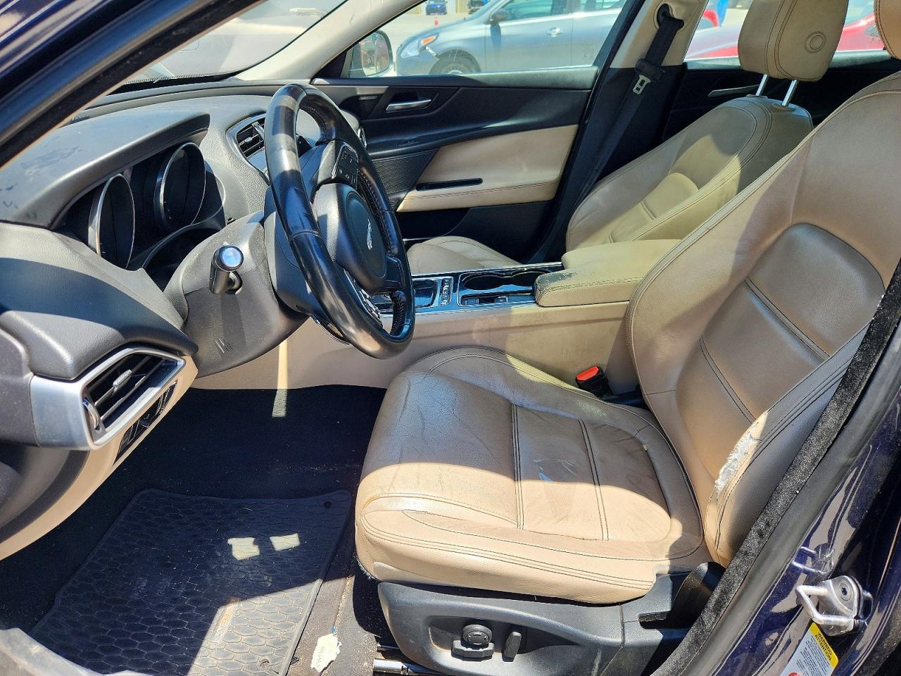 2017 Jaguar Xe VIN SAJAE4BG7HA968787 COPART salvage auction — Side, TX - CERTIFICATE OF TITLE, sold $1,600 on 2026-08-27 (photo 7)