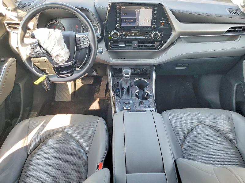 2020 Toyota Highlander VIN 5TDDZRBH4LS009946 COPART salvage auction — FRONT END, PA - CERTIFICATE OF SALVAGE, sold $8,000 on 2026-07-28 (photo 8)