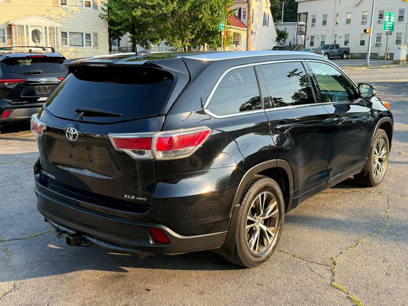 2016 Toyota Highlander VIN 5TDJKRFH1GS245106 COPART salvage auction — MINOR DENT/SCRATCHES, Ny - Certificate Of Title (P), sold $10,100 on 2026-07-22 (photo 3)