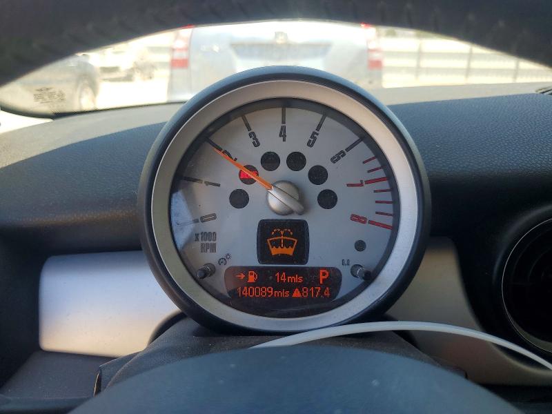 2008 Mini Cooper VIN WMWMF33588TT59953 COPART salvage auction — MINOR DENT/SCRATCHES, Ca - Dis/Dlr/Exp Only Clean Title, sold $525 on 2026-07-23 (photo 9)