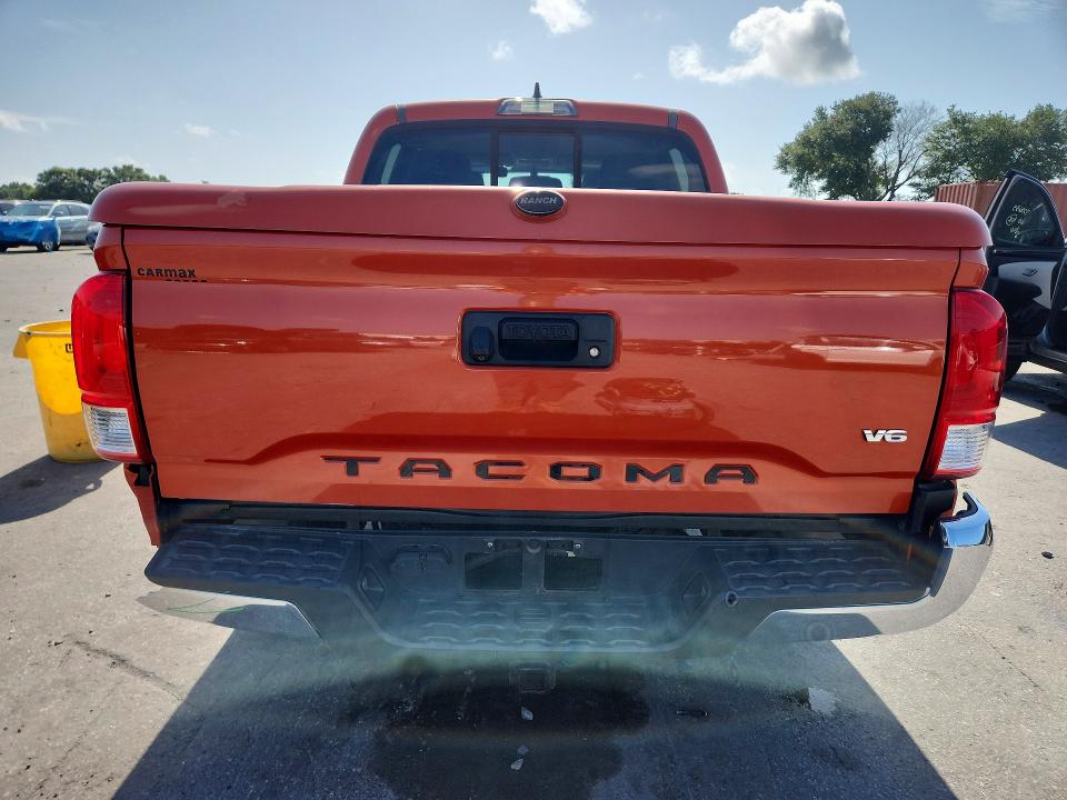 2017 Toyota Tacoma VIN 5TFAZ5CNXHX039762 COPART salvage auction — REAR END, FL - CERT OF TITLE SLVG REBUILDABLE, sold $7,800 on 2026-07-28 (photo 6)