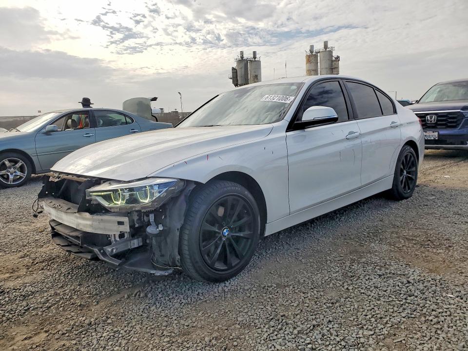 2018 BMW 3er VIN WBA8E1G53JNU92150 COPART salvage auction — FRONT END, CA - SALVAGE CERTIFICATE, sold $3,100 on 2026-08-21 (photo 1)