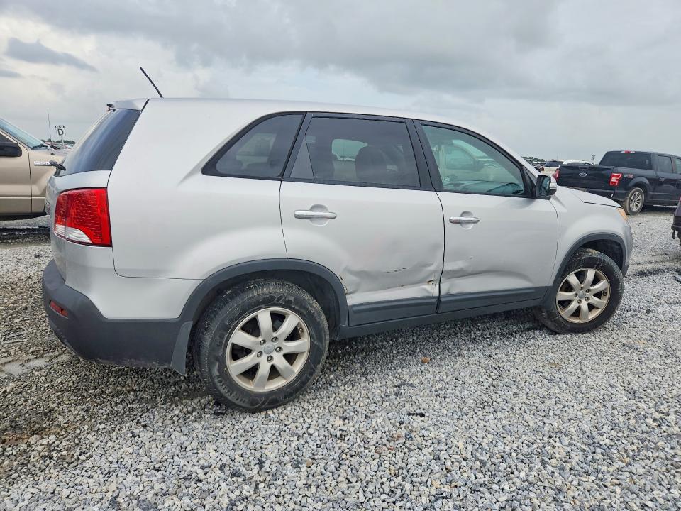 2012 Kia Sorento VIN 5XYKT3A16CG272365 COPART salvage auction — FRONT END, La - Cert Of Title-Salvage, sold $150 on 2026-07-27 (photo 3)