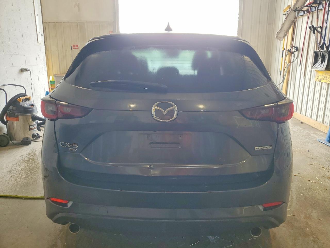 2025 Mazda CX-5 VIN JM3KFBCL4S0692329 COPART salvage auction — Rear End, MD - CERTIFICATE OF TITLE, sold $17,800 on 2026-09-16 (photo 6)