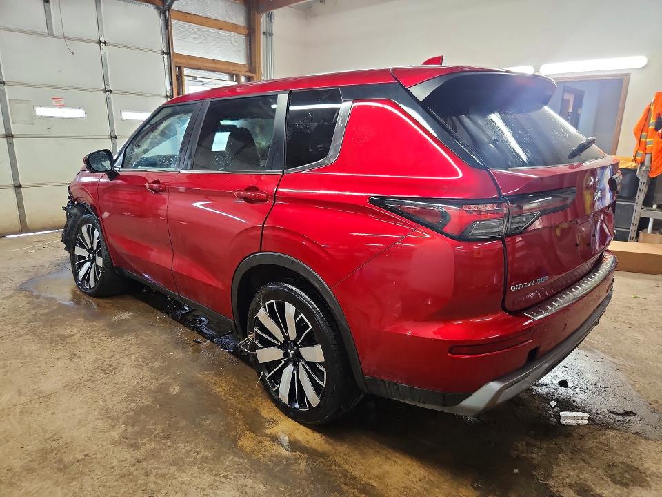 2025 Mitsubishi Outlander VIN JA4J3VA84SZ027935 COPART salvage auction — FRONT END, FL - CERTIFICATE OF DESTRUCTION, sold $1,100 on 2026-07-22 (photo 2)