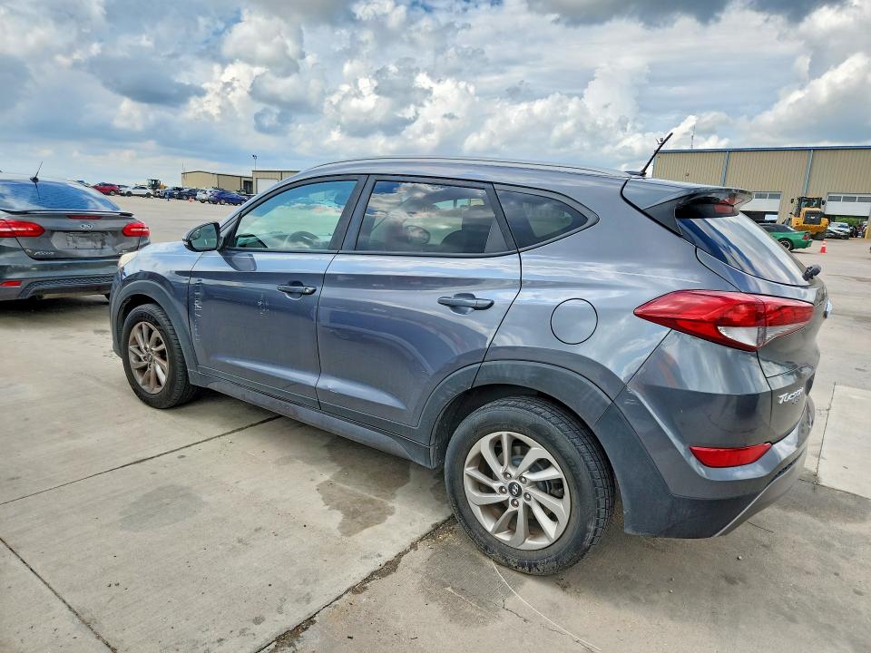 2016 Hyundai Tucson VIN KM8J33A23GU202469 COPART salvage auction — MINOR DENT/SCRATCHES, TX - CERTIFICATE OF TITLE, sold $2,050 on 2026-07-30 (photo 2)