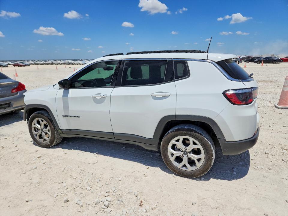 2025 Jeep Compass VIN 3C4NJDBNXST559810 COPART salvage auction — FRONT END, Salvage Title, sold $5,100 on 2026-07-23 (photo 2)