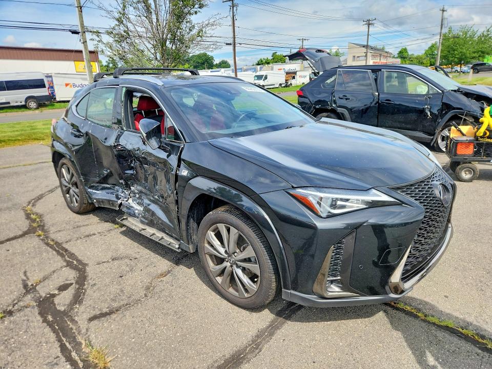2022 Lexus Ux VIN JTHR9JBH5N2062199 COPART salvage auction — SIDE, Ct - Cert Of Title-Salvage, sold $8,100 on 2026-08-28 (photo 4)