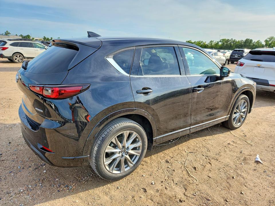 2025 Mazda Cx-5 VIN JM3KFBEMXS0742804 COPART salvage auction — MINOR DENT/SCRATCHES, Tx - Salvage Vehicle Title, sold $5,100 on 2026-07-21 (photo 3)