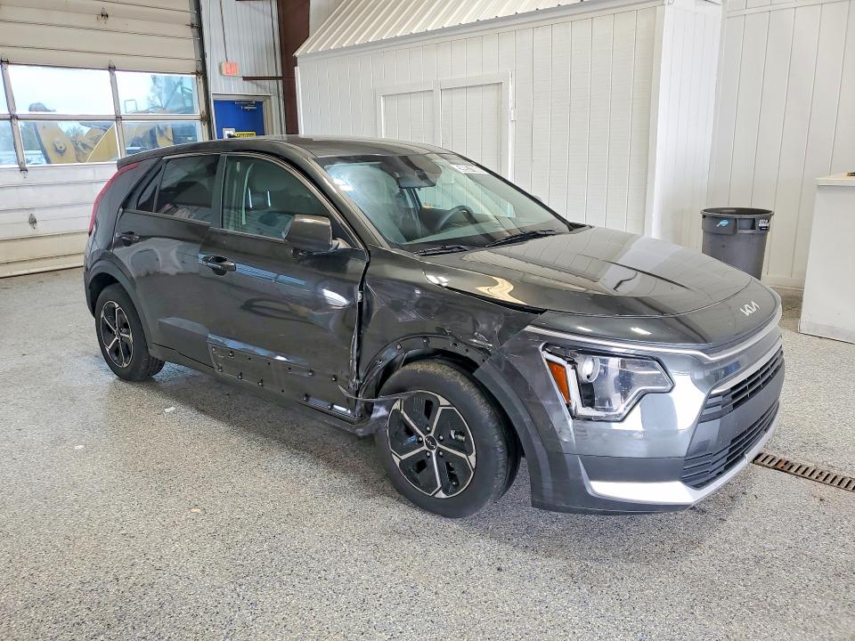 2026 Kia Niro VIN KNDCP3LE1T5321439 COPART salvage auction — SIDE, Tn - Certificate Of Title, sold $6,700 on 2026-07-15 (photo 4)